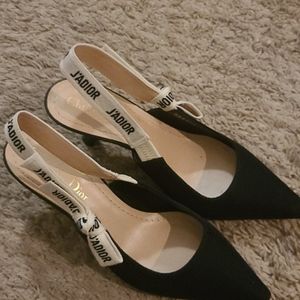 Dior Pump